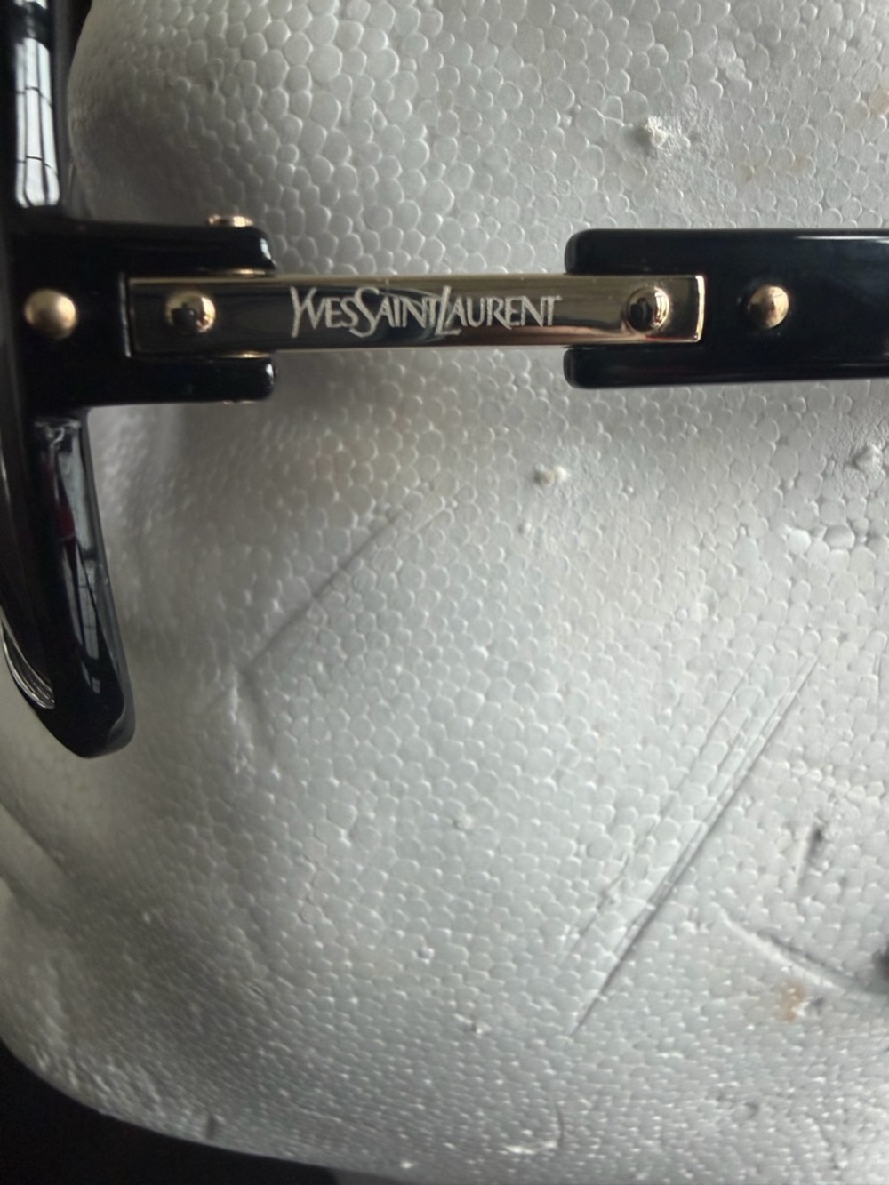 Yves Saint Laurent Black Oversized Women's Sunglasses with Gradient Lenses - Picture 4 of 6